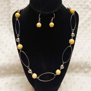 Vintage Paparazzi Yellow Stonework, Silver Necklace & Dangle Earring Set-NEW